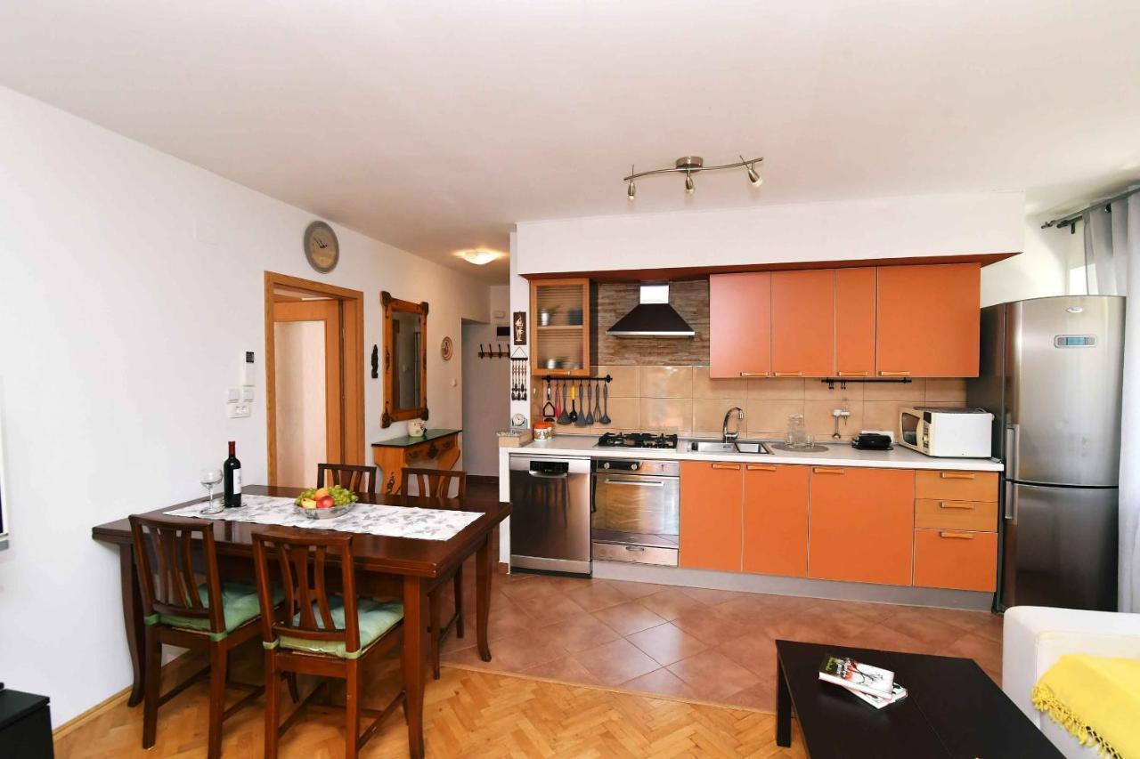 Apartment Leon Opatija Eksteriør billede
