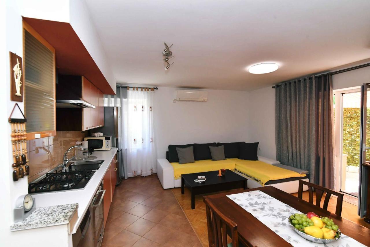 Apartment Leon Opatija Eksteriør billede