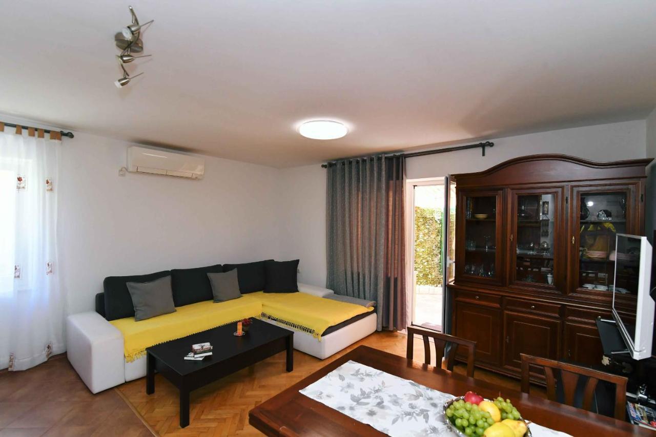 Apartment Leon Opatija Eksteriør billede