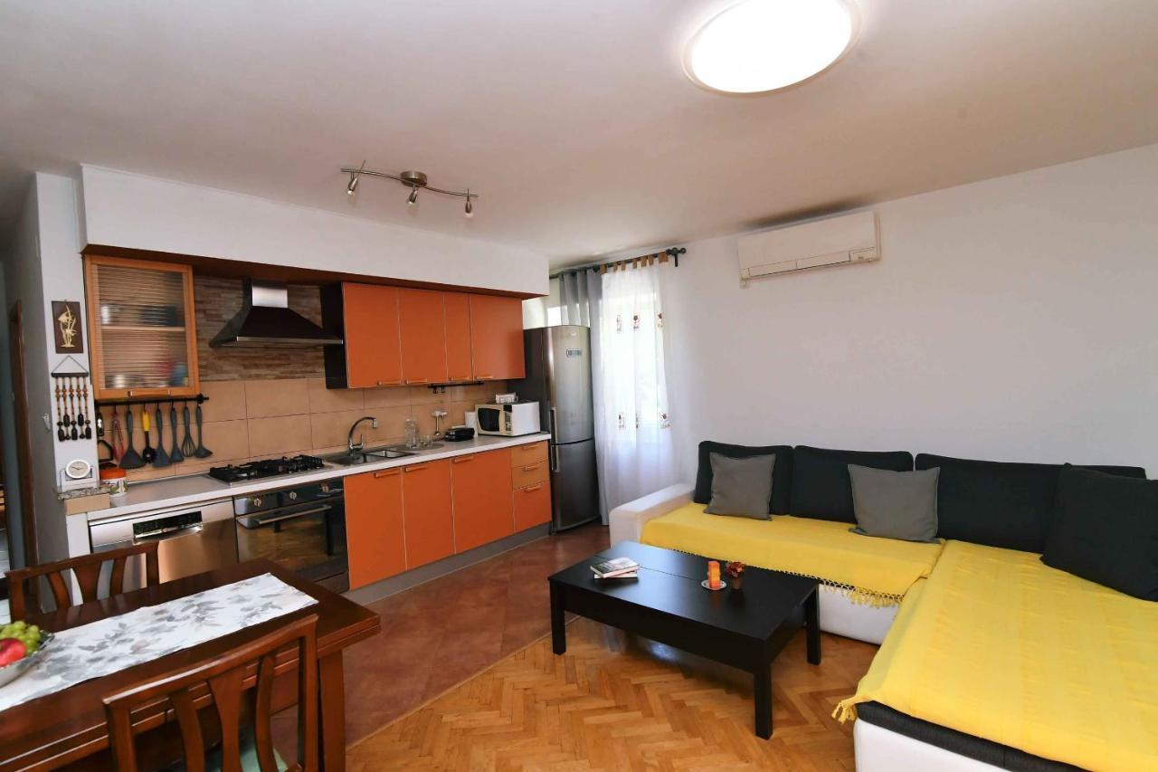 Apartment Leon Opatija Eksteriør billede